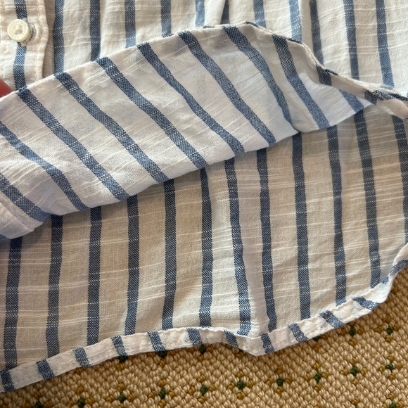 EUC Abercrombie & Fitch Striped Button Down Top - Picture 6 of 7